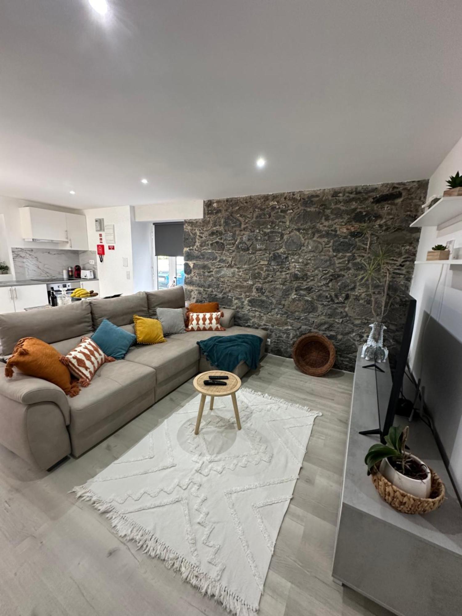 The Green Valley House Sao Vicente  Bagian luar foto