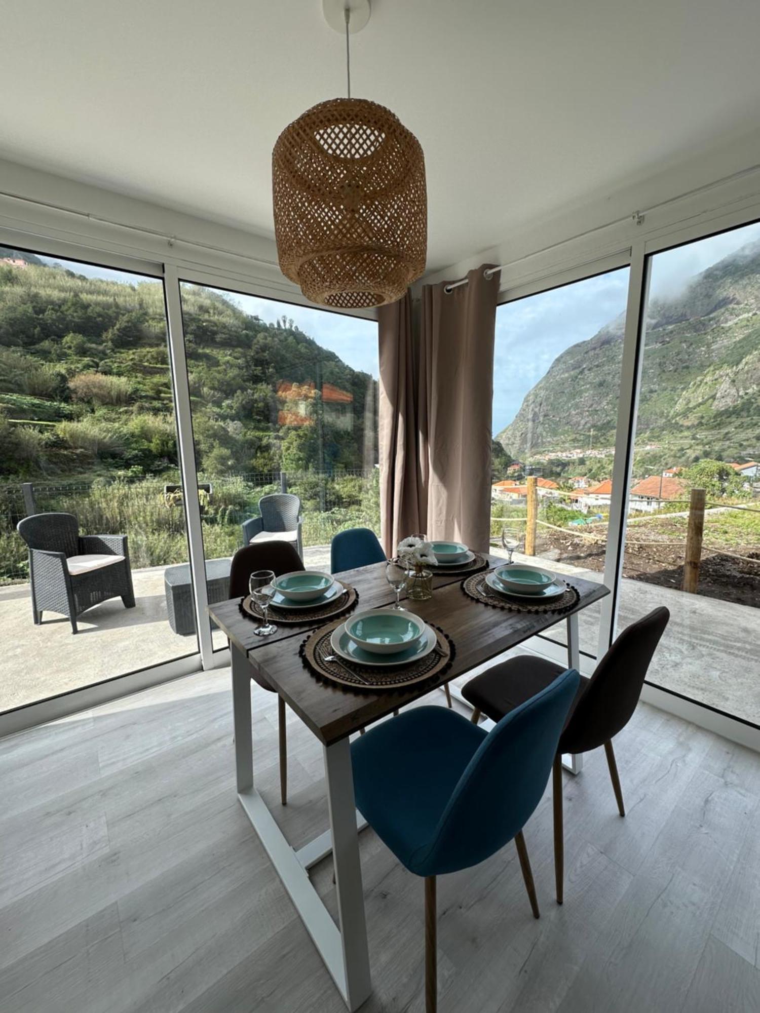 The Green Valley House Sao Vicente  Bagian luar foto