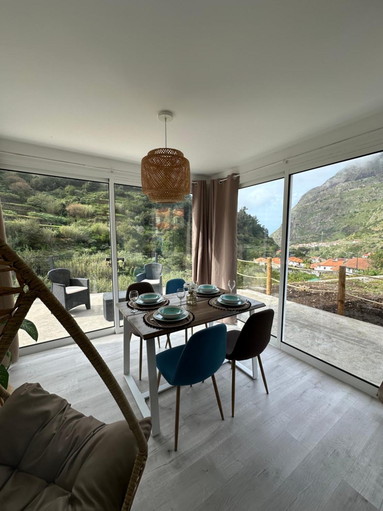 The Green Valley House Sao Vicente  Bagian luar foto