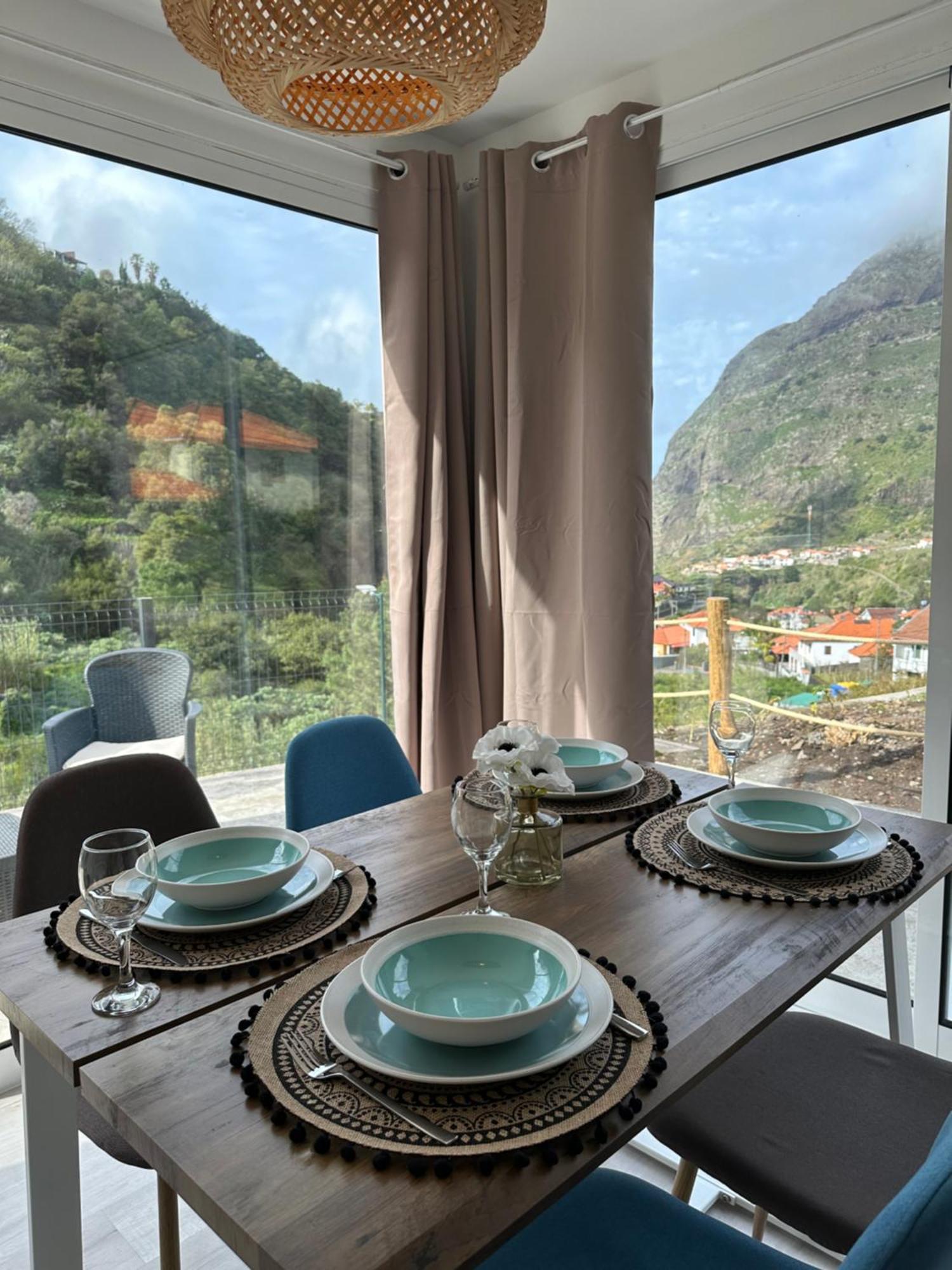 The Green Valley House Sao Vicente  Bagian luar foto