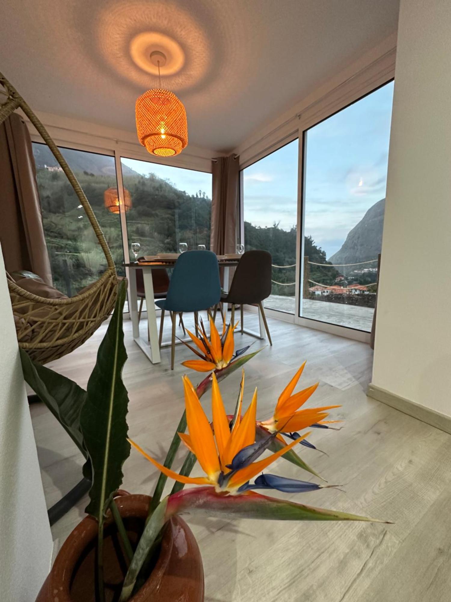 The Green Valley House Sao Vicente  Bagian luar foto