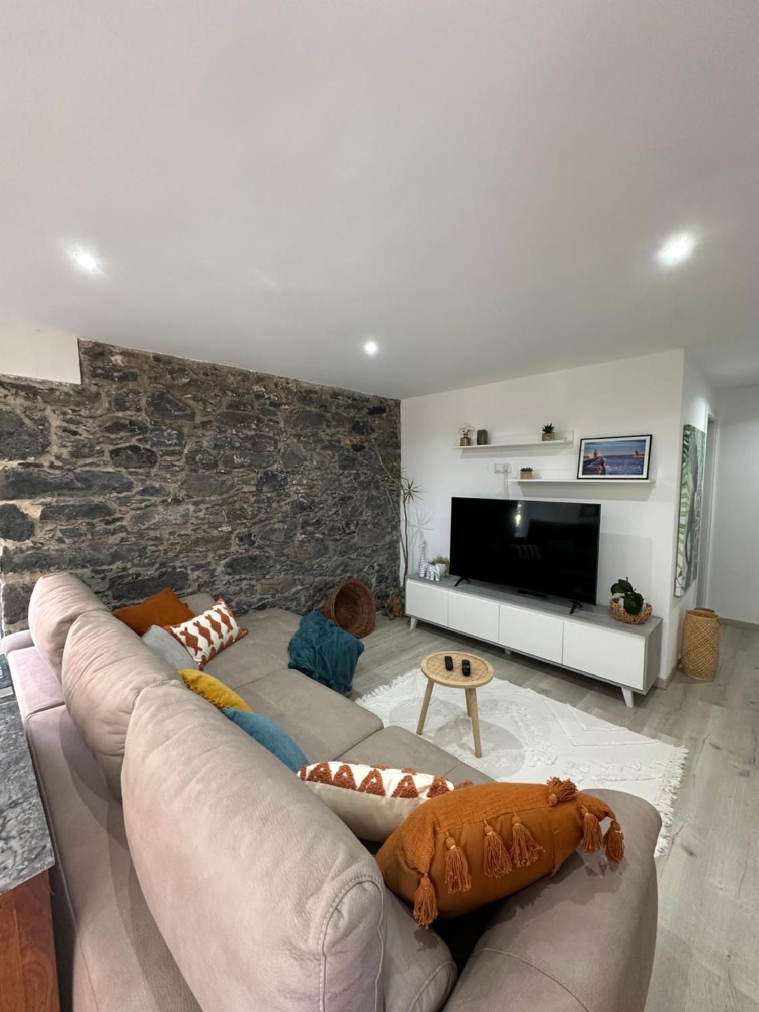 The Green Valley House Sao Vicente  Bagian luar foto
