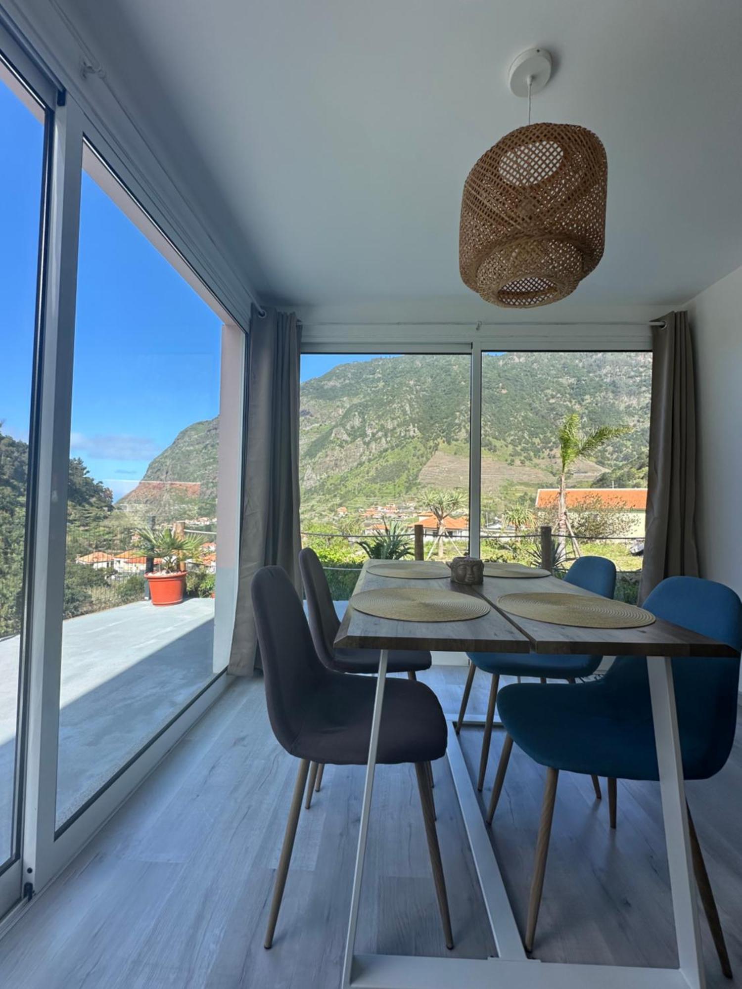 The Green Valley House Sao Vicente  Bagian luar foto